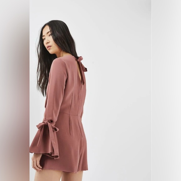 Top shop blush romper. Worn once. Amazing quality and a timeless look. - Picture 3 of 6